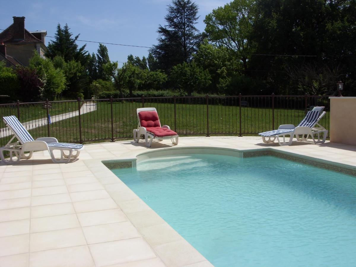 Domaine De Sainte Anne Bed & Breakfast Venoy Exterior photo